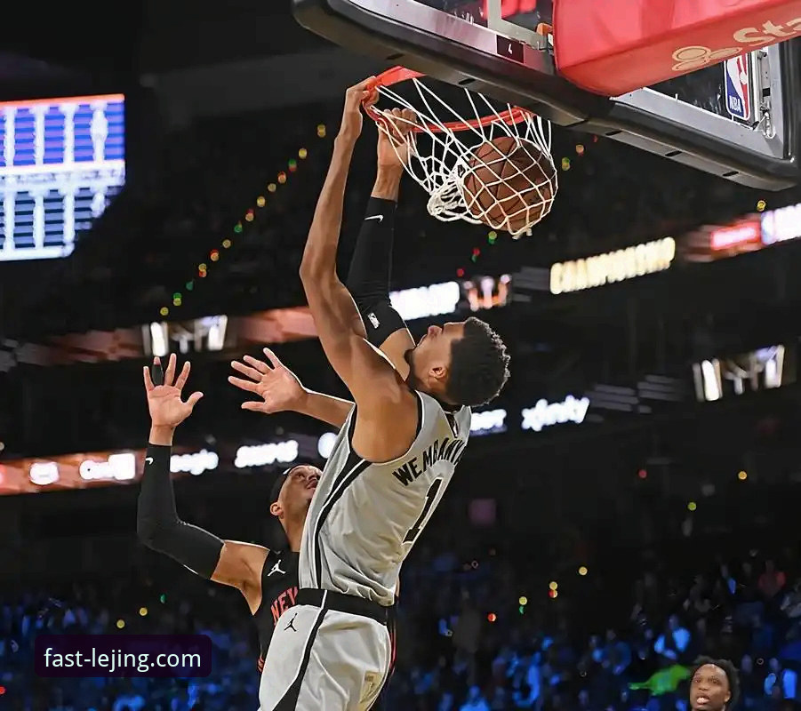 NBA季后赛深度复盘：尼克斯140-89狂胜老鹰创纪录，资深球迷分享观赛心得与数据解析